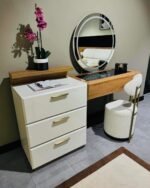 غرفة نوم مودرن اخشاب طبيعيه من افضل انواع الكونتر