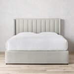 سرير ماستر كبير